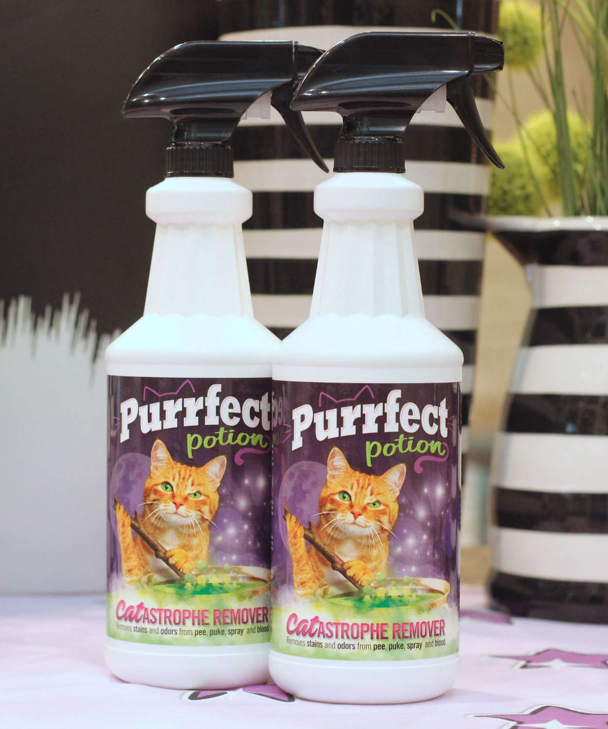 Two Pack 32oz Spray Bottles Purrfectpotion Cat Urine & Odor Remover